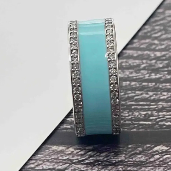 Elegant 925 Sterling Silvery Wide Band Ring - Picture 1 of 2